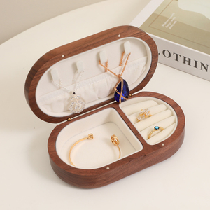 Caja de Almacenamiento Portátil de Madera Maciza Retro de Lujo para Collares, Pendientes, Anillos y Joyas - Product Image 5