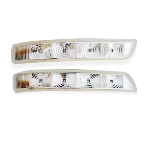 Bagian Otomatis LED Indikator Cermin Samping Lampu Sinyal Belok 87613-2P000 87623-2P000 untuk <span class=keywords><strong>KIA</strong></span> SUV SORENTO - Product Image 1
