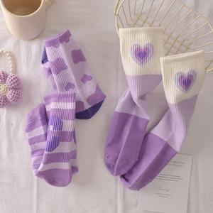 <span class=keywords><strong>Chaussettes</strong></span> mi-mollet pour femmes violettes, tendance, style Ins, polyester, absorbant la transpiration, <span class=keywords><strong>chaussettes</strong></span> de sport en fil de plume, <span class=keywords><strong>chaussettes</strong></span> ours - Product Image 4