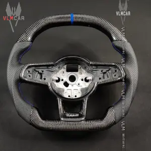 Custom in pelle traforata del volante in fibra di carbonio per Volkswagen MK7 Golf R volante