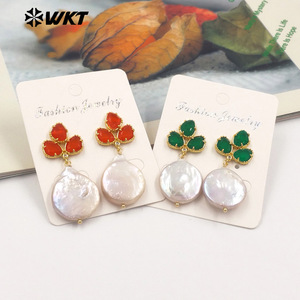 WT-MPE136 all'ingrosso della moda placcato oro prezioso naturale moneta rotonda vera perla orecchini a borchie con la moda Saphire - Product Image 5