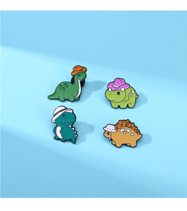 Mignon petit dinosaure badge bébé broche dessin animé mignon ananas maison personnalisé Anime émail broches Kawaii Pikachu épinglette à vendre - Product Image 4