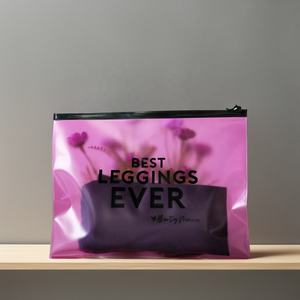 Sacs d'emballage de leggings à fermeture éclair givrés roses sacs <span class=keywords><strong>en</strong></span> plastique horizontaux avec fermeture éclair givrée pour leggings emballés nouveau Design - Product Image 2