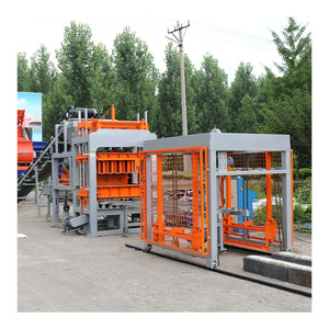 Machine automatique de fabrication de pavés et de blocs creux en béton QT5-15 à retour sur investissement rapide, nécessitant peu d'opérateurs - Product Image 1