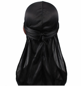 卸売無地黒デザイナーズデュラグ メンズ レディース シルク カスタム ロゴ入り デュラグ 高級ロングテールヘッドラップ - Product Image 1