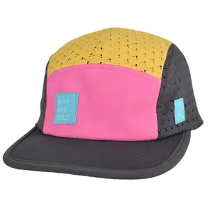Chapéu de acampamento com 5 painéis de secagem rápida logotipo personalizado chapéu de corrida bordado em tecido de malha com furos a laser multicoloridos