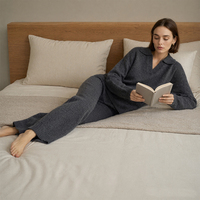 Ensemble de détente luxueux en maille de laine mélangée, haut polo à manches longues, pantalon large à revers côtelés, tenue décontractée et vêtements de nuit SOFT16