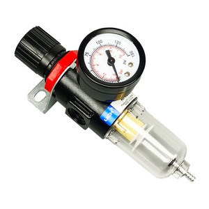Régulateur de pression d'air Uch avec filtre et séparateur d'eau et d'huile pour compresseur industriel - Product Image 1