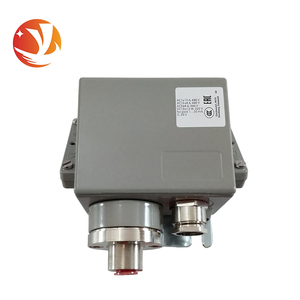 สวิตช์แรงดัน 060-312066 ของแท้ใหม่เอี่ยม ตัวควบคุมแบบตั้งโปรแกรมได้ PLC - Product Image 2