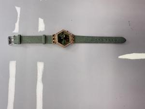 Smartwatch da Donna Hyf Fashion con Cassa Esagonale Placcata Oro, Cinturino in Pelle, Luminoso, Colori Misti - Product Image 3