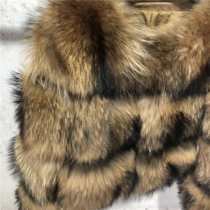Abrigos de piel de mapache auténtica para mujer, chaquetas de piel de color natural, abrigo de piel de 4 filas para invierno - Product Image 5