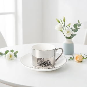 Ensemble tasse et soucoupe à café en porcelaine à effet miroir électrolytique créatif, design de dessin animé, style minimaliste européen nordique pour café - Product Image 1
