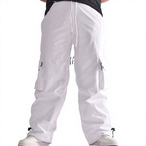 Pantalones de Esquí Blancos Holgados para Adultos, Personalizados, con Forro Polar Suave y Cálido, Resistentes al Viento, con Múltiples Bolsillos con Cremallera y Cintura Ajustable - Product Image 1