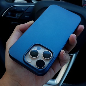 Coques de Smartphone en PC Peint Magnétique Original en Gros en Stock pour Téléphones 15 Pro Max - Product Image 2