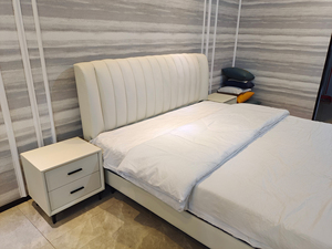 <span class=keywords><strong>Lit</strong></span> rembourré <span class=keywords><strong>de</strong></span> luxe Queen Size Mobilier <span class=keywords><strong>de</strong></span> chambre à coucher moderne en <span class=keywords><strong>tissu</strong></span> avec tête <span class=keywords><strong>de</strong></span> <span class=keywords><strong>lit</strong></span> matelassée et cadre robuste - Product Image 4