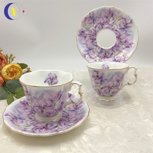 ชุดถ้วยกาแฟและจานรองลายดอกไอริสคุณภาพสูง หรูหรา สวยงาม เหมาะสำหรับน้ำชายามบ่าย ผลิตจากเซรามิกเนื้อละเอียดอย่างดี - Product Image 4