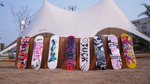 Tuck Skateboard Full Size Multiple Graphics 7ply Maple Skate Decks Shop pour skateboards - Product Image 6