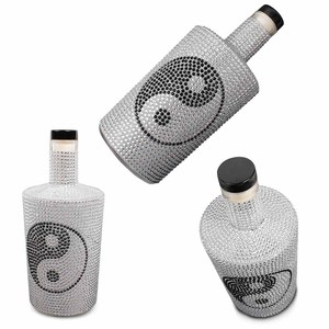 Bán Buôn Tùy Chỉnh Bling Pha Lê AB MC Kim Cương <span class=keywords><strong>Stud</strong></span> Sao Thiết Kế Logo Mô Hình Nhiệt Rhinestone Sắt T-Shirts Hoodies Giày Chất Liệu - Product Image 4