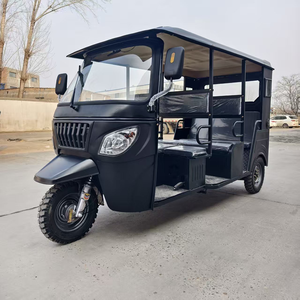 Triciclo de Carga <span class=keywords><strong>Bajaj</strong></span> de 3 <span class=keywords><strong>Ruedas</strong></span> con Motor de 250cc, Carrocería Cerrada, 6 Pasajeros - Product Image 2