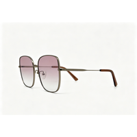 Lunettes de soleil de luxe pour femmes, design tendance, monture carrée en métal, forme œil de chat, nouvelles lentilles anti-radiation UV400 légères, été