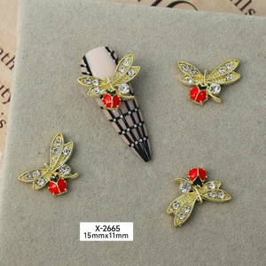 Colorido siete estrellas mariquita crisantemo Margarita patrón diamante incrustado mariposa flor mariquita gota aceite aleación uñas Accesorios - Product Image 4