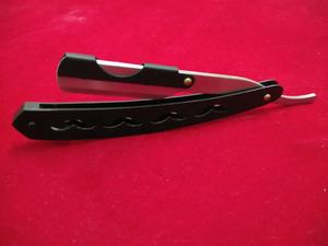 Maquinilla de afeitar profesional de borde recto negro mate para uso facial - Product Image 4