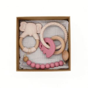 Đồ chơi nhai cảm giác mềm mại không chứa BPA, làm từ gỗ, dạng nhẫn, đồ chơi phát ra tiếng kêu, hình thú, núm ti giả silicon cho bé - Product Image 5