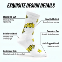 Chaussettes de sport personnalisées pas chères avec logo, anti-humidité, rembourrées, sans couture, 82% coton, brodées, tricotées, pour la course à pied, MOQ 50