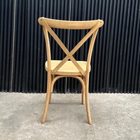Chaise de salle à manger en résine PP à dossier croisé, style vintage rustique, empilable, pour hôtels, mariages, banquets et événements