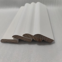 Moldura de pino Radiata de madera maciza y moldura de rodapié de madera decorativa imprimada