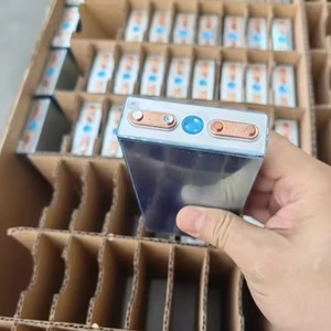 Batería Prismática LiFePO4 ShenLi de 3.2V y 21Ah con Carcasa de Aluminio, Paquete de Energía Recargable para Almacenamiento de Energía - Product Image 6