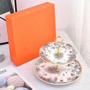 Vente en gros d'assiettes à pâtisserie en porcelaine de luxe à 2 niveaux pour le salon - Product Image 6