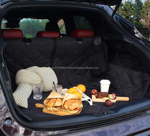 Funda Protectora para Asiento Trasero de Coche para Perros, Impermeable, Lavable, Compatible con el Reposabrazos del Coche - Product Image 5