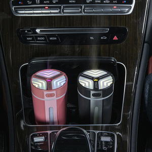 Di Động 800MAh Pin Xe Máy Tạo Độ Ẩm Không Khí Khuếch Tán Thông Minh On-Board Bắt Đầu Dừng 7 Đầy Màu Sắc <span class=keywords><strong>LED</strong></span> Ánh Sáng Tinh Dầu Hương Khuếch Tán - Product Image 2