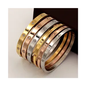 Beautiful Lovers Bracelets Woman Bracelets Stainless Steel Love Bangles Cubic Zirconia 18K Golden Woman Jewelry Gifts