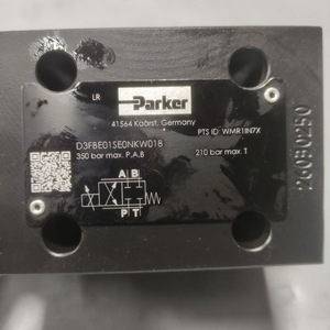 Vanne directionnelle proportionnelle Parker D3FBE01SE0NKW0 Composant de commande hydraulique - Product Image 2