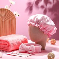 UIONEN Panier-cadeau de 12 pièces pour femmes, tendance classique, anniversaire, fête des mères, Saint-Valentin, soins capillaires, accessoires de spa, fabriqué en Chine