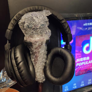 เครื่องคาราโอเกะระบบอัตโนมัติสำหรับ 2 คน เครื่องขาย<span class=keywords><strong>คาราโอเกะ</strong></span>อัตโนมัติ - Product Image 5