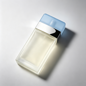 Perfume de Lujo al por Mayor Laurent <span class=keywords><strong>Babycat</strong></span> 100ml, Aroma Amaderado, Fragancia Duradera en Spray, Portátil, Moderno, Premium, Blusa Caftán - Product Image 6