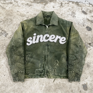 سترة عمل ديترويت للرجال مخصصة من الشركة المصنعة مع شعار مطرز وتطريز بالترتر على قماش الدنيم القطني - Product Image 1