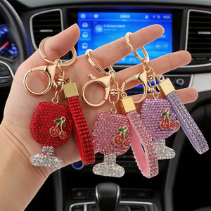 Porte-clés de luxe en strass <span class=keywords><strong>avec</strong></span> breloque cerise, porte-clés de voiture <span class=keywords><strong>personnalisé</strong></span> en cristal pour femme, pendentif de sac tendance, cadeau - Product Image 1