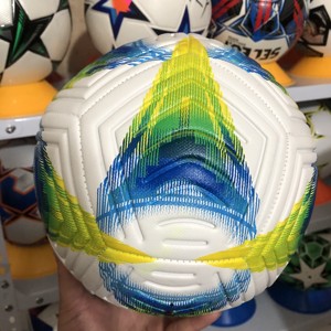 Balón de fútbol personalizado, tamaño 5, material de caucho PV, para entrenamiento y uso en exteriores - Product Image 4