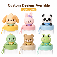 Venta al por mayor de tapas de botella de juguete con diseño de mascota de dibujos animados, reutilizables, de PVC suave, figuras decorativas para vasos.