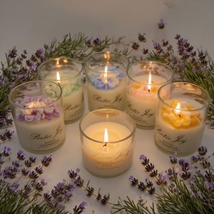 Bougie artisanale à combustion longue en cire de soja, parfumée aux fleurs/plantes, pour les anniversaires - Pot en verre sans fumée - Product Image 5