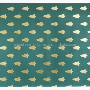 Papel de algodón reciclado hecho a mano con hoja de papel impresa de árbol dorado de color verde - Product Image 1