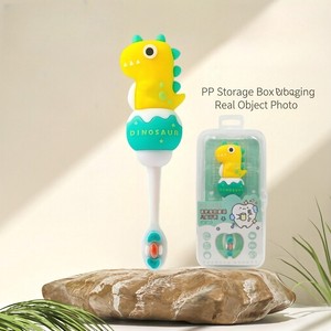 Brosse à dents souple pour enfants au design de dessin animé avec poils ultra-doux et boîte de rangement de voyage, sûre et douce pour les soins bucco-dentaires des tout-petits - Product Image 1