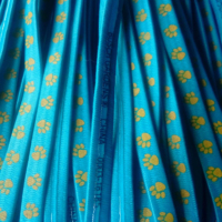 Fabricantes de Bandas Elásticas de nailon con logotipo personalizado al por mayor cinturón elástico en relieve negro correas elásticas de poliéster para sombreros de peluca