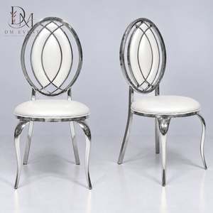 Silla de Acero Inoxidable con Respaldo Ovalado Plateado y Asiento Acolchado Blanco para Alquiler en Bodas, Hoteles y Banquetes, para Empresas y Compradores Mayoristas - Product Image 1