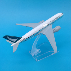 Modèle d'avion en alliage moulé sous pression Cathay Pacific Airways <span class=keywords><strong>Airbus</strong></span> <span class=keywords><strong>A350</strong></span> 1/<span class=keywords><strong>400</strong></span> de 16 cm avec support d'affichage, objet de collection - Product Image 6