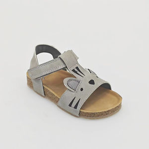 YL6014 vente en gros été enfants unisexe dessin animé conception liège sandales semelle en caoutchouc antidérapante pour garçons et filles - Product Image 4